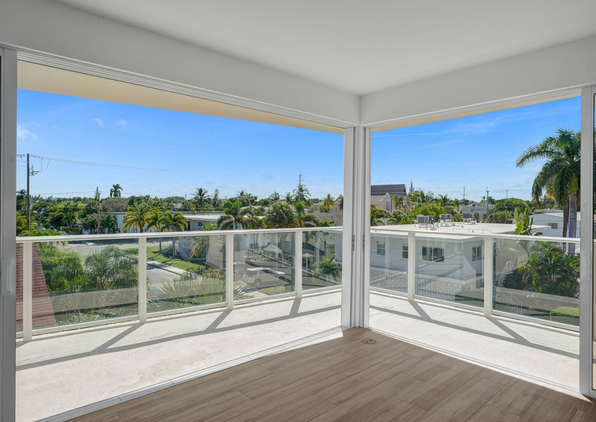 Alora Luxury Condominiums SunDream Investment